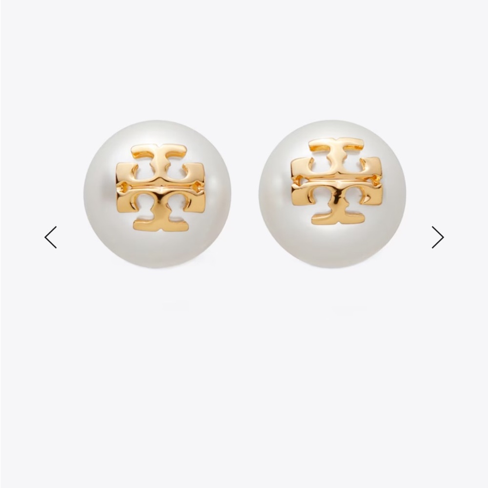 KIRA PEARL STUD EARRING